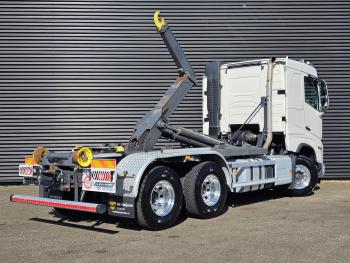 FH460 / 6X4 / HOOKLIFT / EURO 6